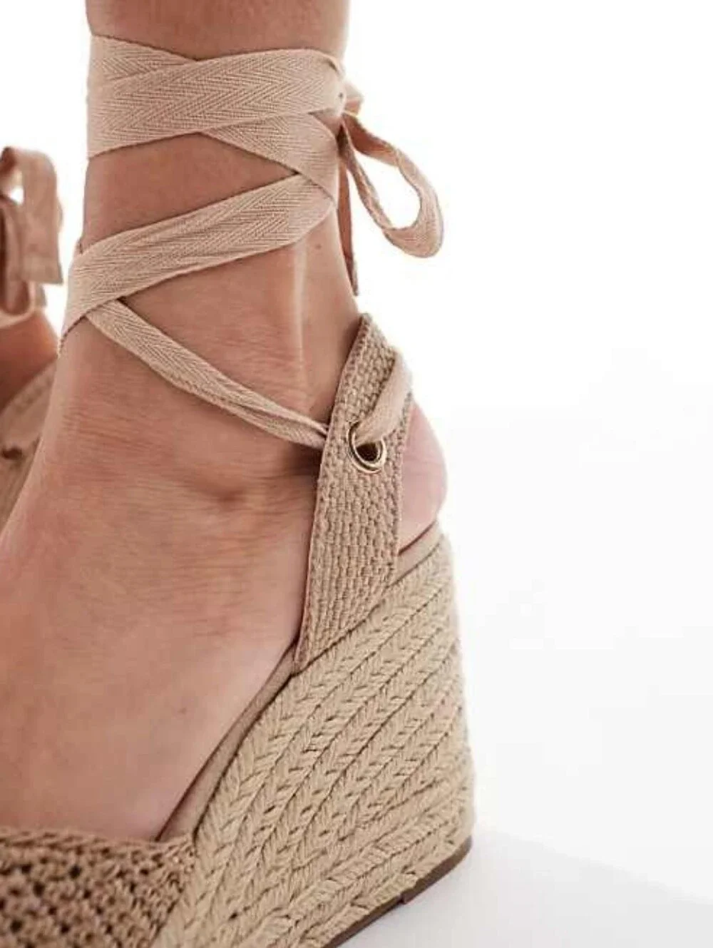Women's Tan Cream Schuh Velma Espadrille Wedge Sandals with Ankle Wrap Size 7